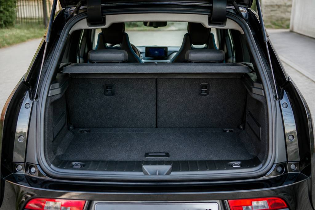 Bmw i3 coffre : volume, astuces d’aménagement et solutions de rangement